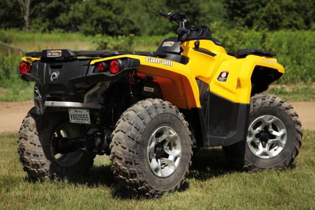 Can-Am Outlander 500: Proč ne?